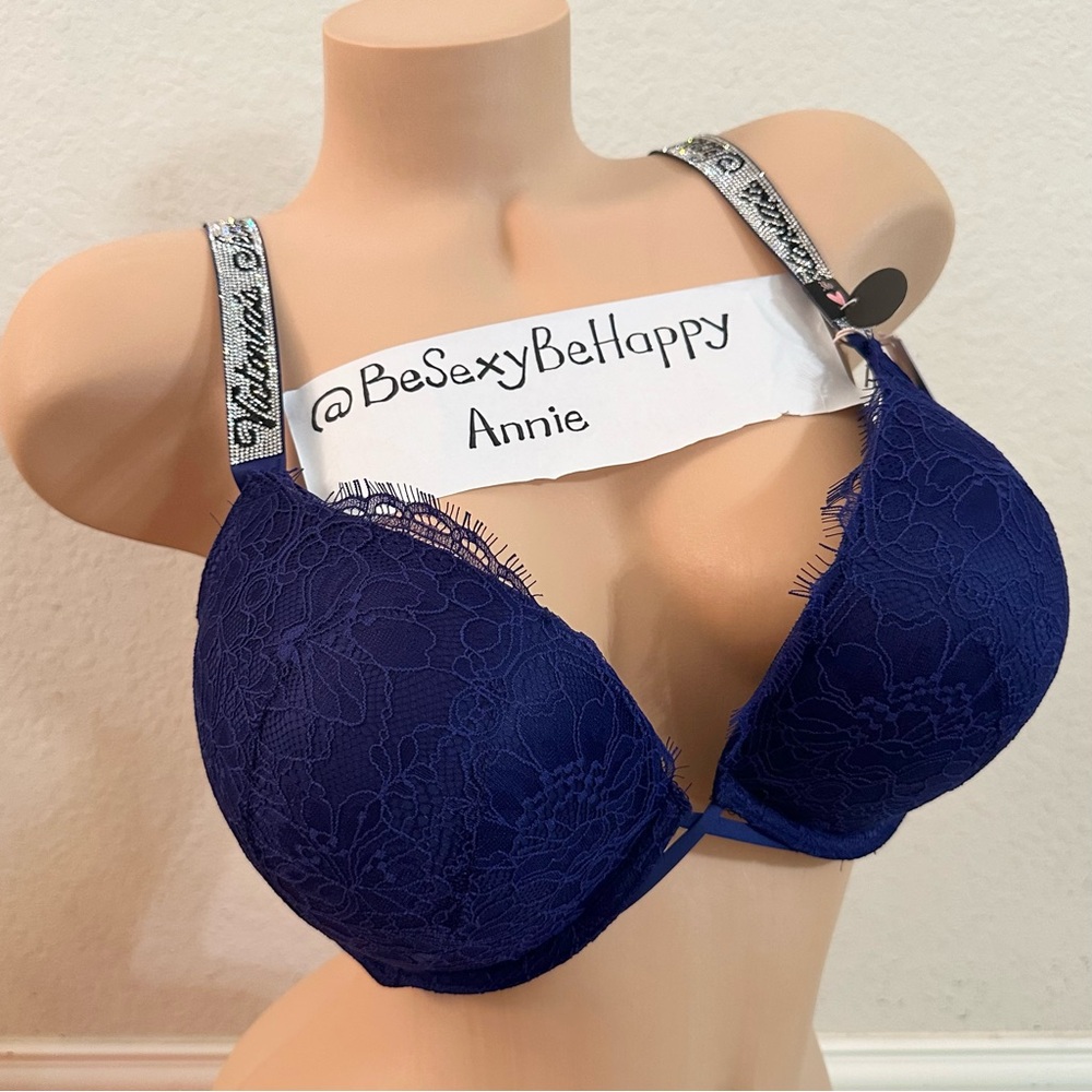 Victoria's Secret 38D bombshell Lace Bra